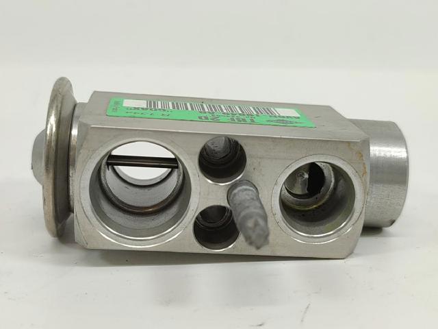FORD AV6N19849AB Válvula TRV del aire acondicionado comprar Pamplona