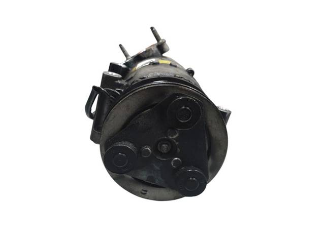 FORD AV6N19D629BC Compresor de aire acondicionado  disponible España