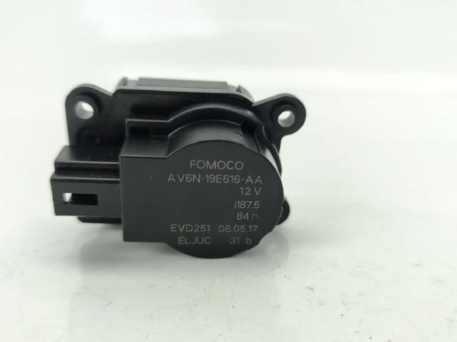 FORD AV6N19E616AA Actuador de compuerta de la calefacción  en stock Terrassa