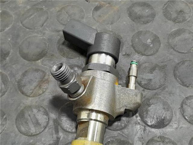 AV6Q9F593AD Inyector de combustible  disponible Burgos