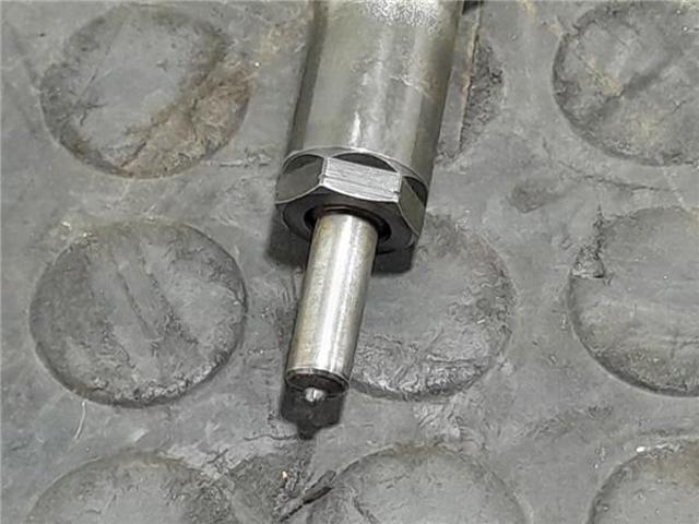 AV6Q9F593AD FORD Inyector comprar Madrid