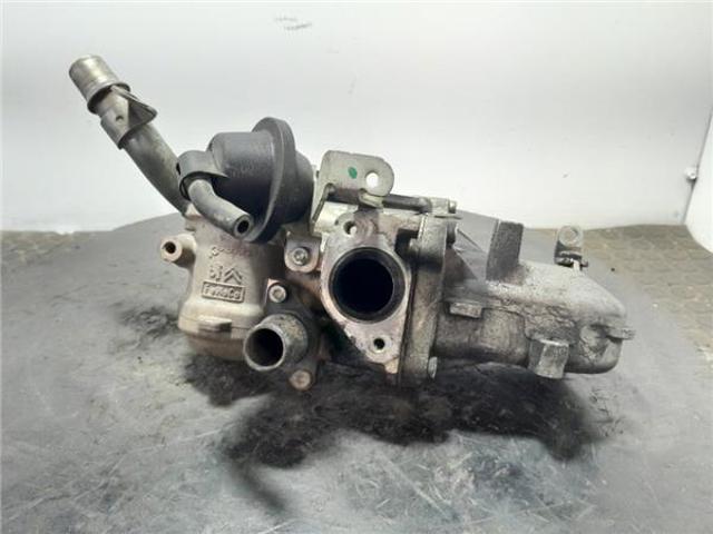 AV6Q9U433AA Ford