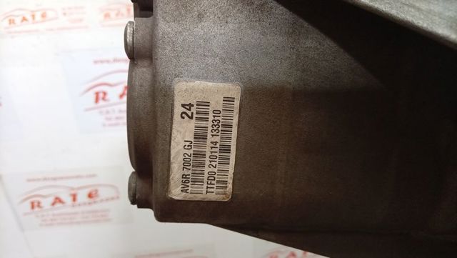 AV6R7002GJ Ford