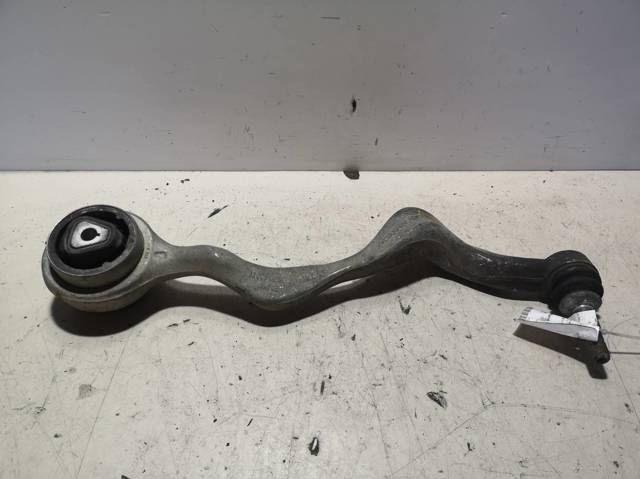 AW6082 BMW Brazo inferior izquierdo de la suspensión delantera  en stock Córdoba