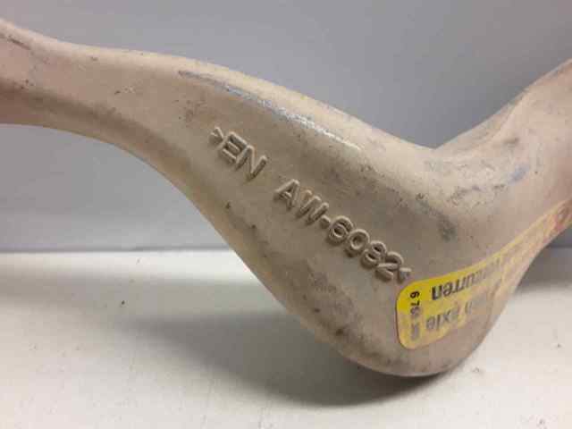 BMW AW6082 Brazo inferior izquierdo de la suspensión delantera  disponible Lugo