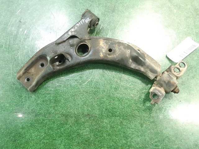 Brazo inferior izquierdo de la suspensión delantera B25D34350D MAZDA