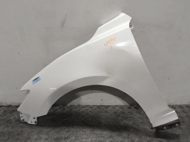 Aleta delantera izquierda B45A52211B MAZDA