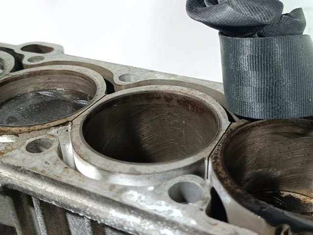VOLVO B5244S2 Motor completo comprar Pamplona