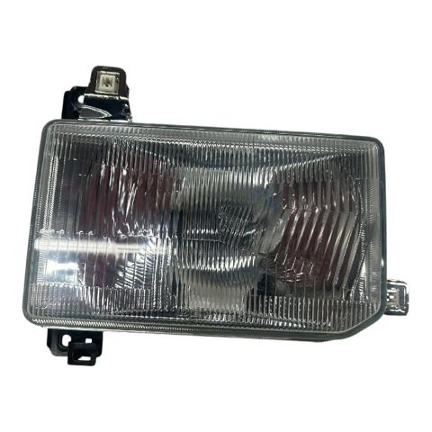 Comprar Faro derecho Nissan Terrano I WD21 a bajo precio