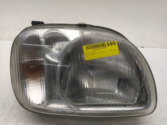 Faro derecho B60105F401 Nissan