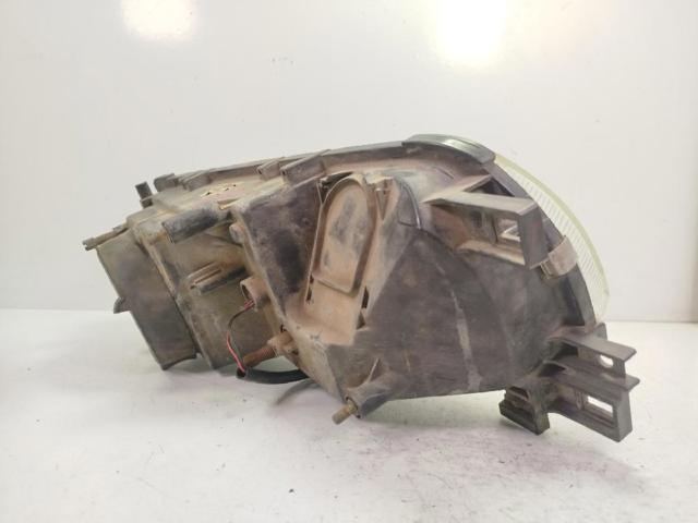 Luz frontal Nissan Primera (P10)