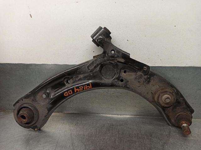 Brazo inferior derecho de la suspensión delantera B60P34300 MAZDA