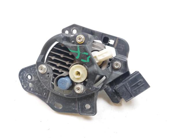 MAZDA B63B51690 Luz antiniebla izquierdo  en stock Terrassa