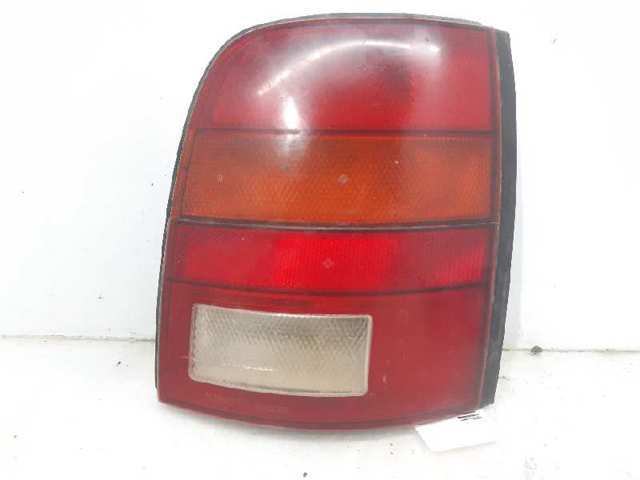 Comprar Piloto trasero derecho Nissan Micra  K11 a bajo precio