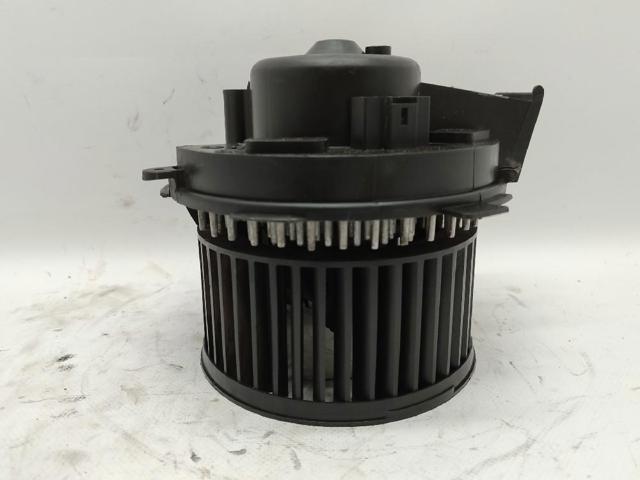 B6830 Ventilador habitáculo  en stock Sabadell