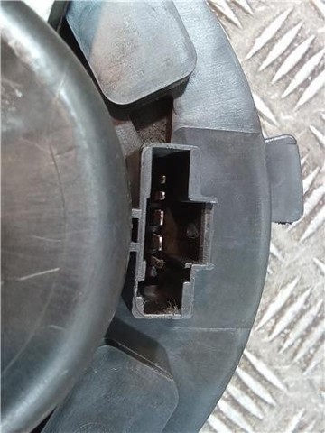 B6830 PEUGEOT Motor del ventilador del calefactor  comprar en Lleida