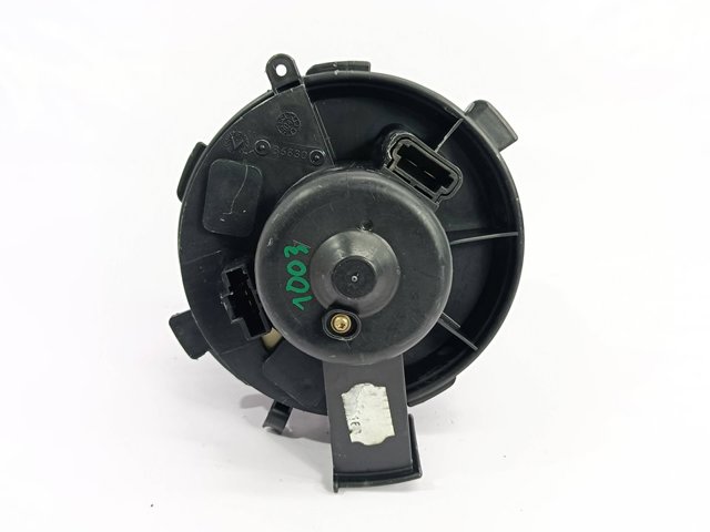 B6830 PEUGEOT Motor del ventilador del calefactor  comprar en Jaén