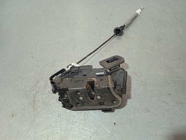 VAG B6A5TB837016A Cerradura de puerta delantera derecha  en stock Valencia