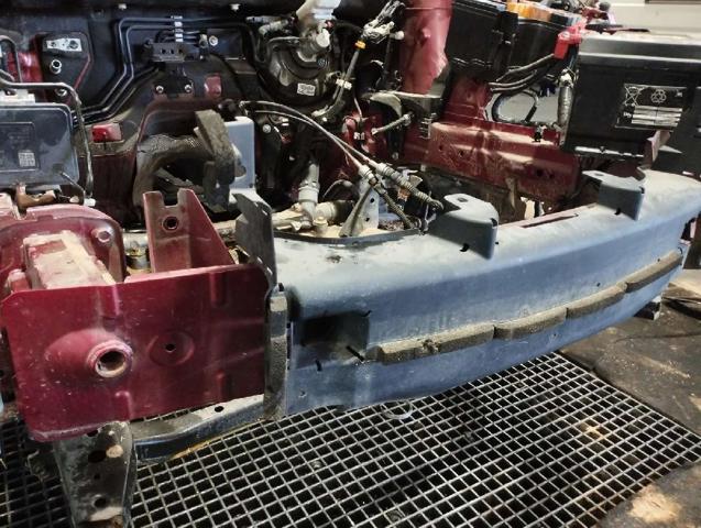 Refuerzo paragolpes delantero BACS50070A MAZDA