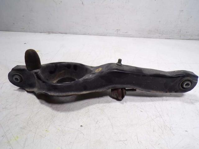 BBM228300B Brazo inferior trasero izquierdo/derecho  en stock Granada