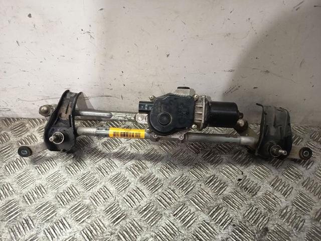 Motor del limpiaparabrisas Mazda 3  (BL)