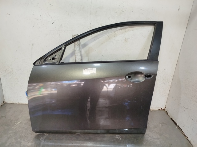 Puerta delantera Mazda 3  (2009-2013)