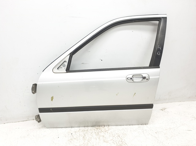 Puerta delantera izquierda BDA160050 Rover