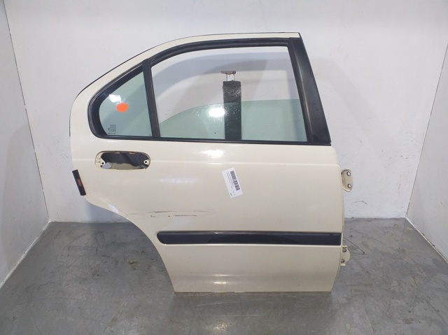 Puerta trasera derecha BFA160060 Rover