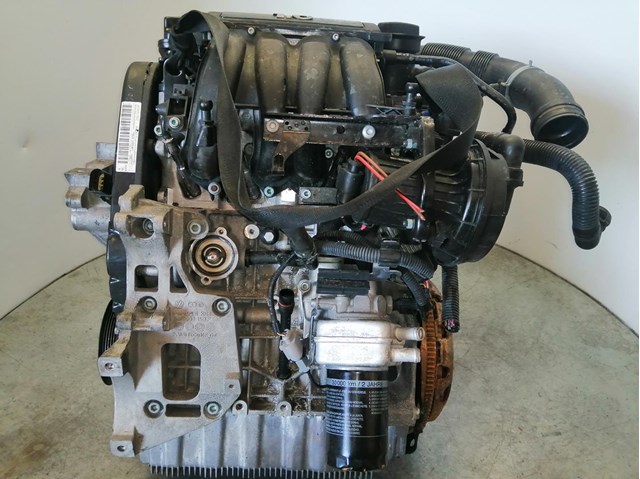 Motor completo para volkswagen golf v 1.6 multifuel bgu BGU