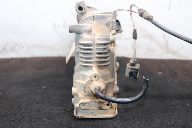 BH3219G525DC Land Rover