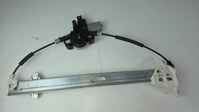 BHN95958X MAZDA Motor del elevalunas de la puerta delantera izquierda  comprar en Jaén