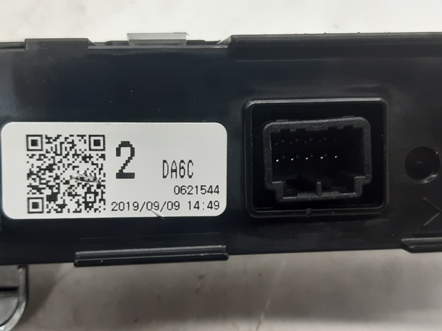 BHR155260 MAZDA Botón de encendido de calefacción del asiento  disponible Ourense