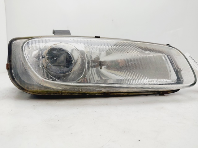 Faro delantero derecho Mazda Protege  sedán comprar en España