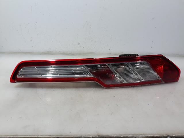 BK2113404AJ FORD Piloto trasero derecho  en stock Huelva