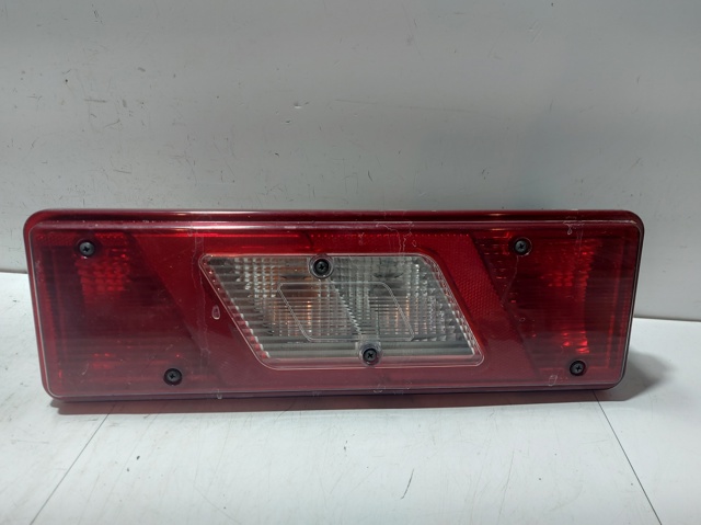 Piloto trasero izquierdo BK3113405CD FORD