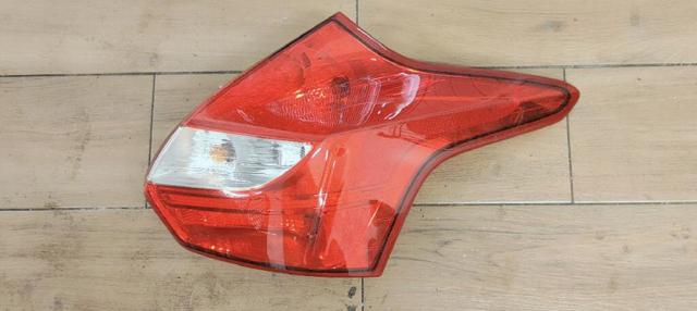 BM5113404AK FORD Piloto trasero derecho  en stock Huelva
