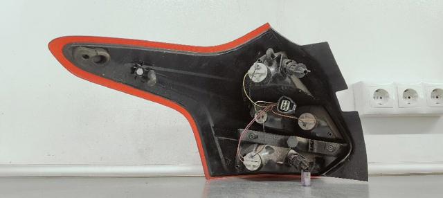 BM5113404AK FORD Piloto trasero derecho  en stock Gandía