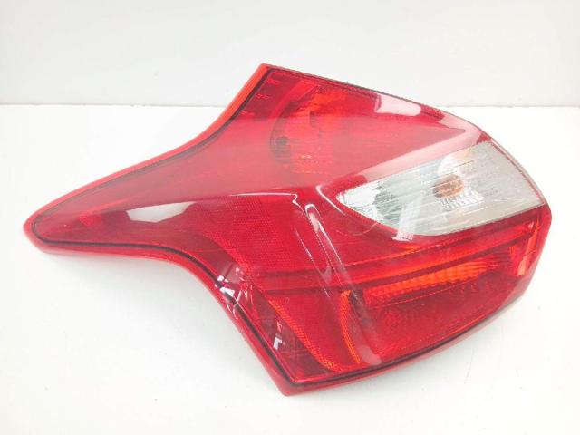 BM5113405AK Piloto trasero izquierdo  en stock Sabadell
