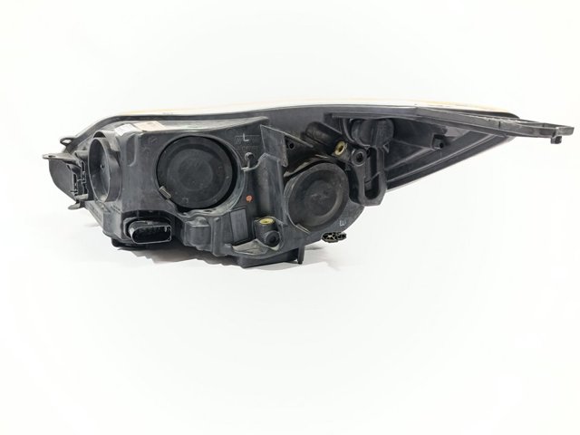 Precio del repuesto Faro delantero derecho Focus III hatchback