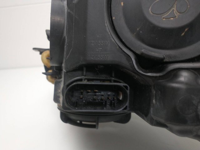 FORD BM5113W029NB Faro derecho  disponible Lugo