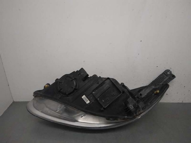 BM5113W029NB Faro derecho  comprar en Zaragoza
