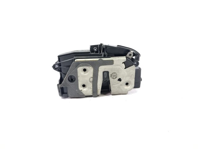 BM5AA21812BH Cerradura de puerta delantera derecha  en stock Sabadell