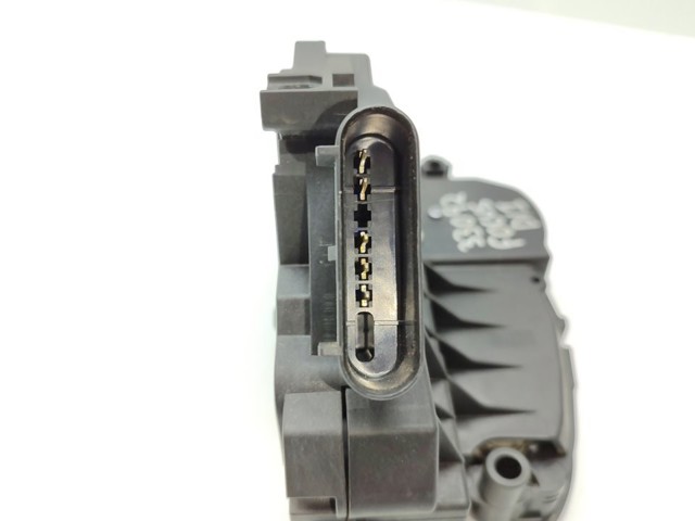 BM5AA21813AE Cerradura de puerta delantera izquierda  disponible Burgos