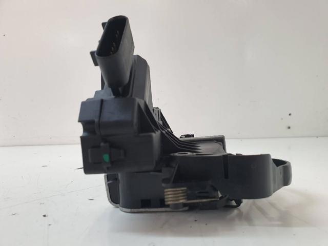 BM5AA21813AE Cerradura  en stock Sabadell