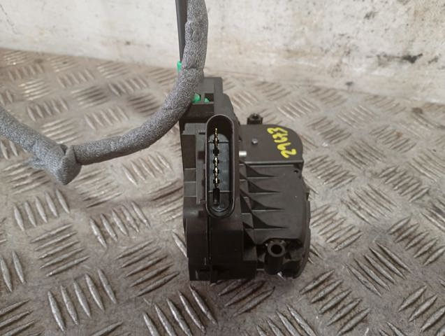 BM5AA26412AH Cerradura de la puerta trasera derecha  comprar en Zaragoza