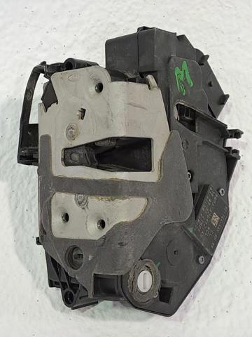 BM5AA26412AH Cerradura de la puerta trasera derecha  en stock Sabadell