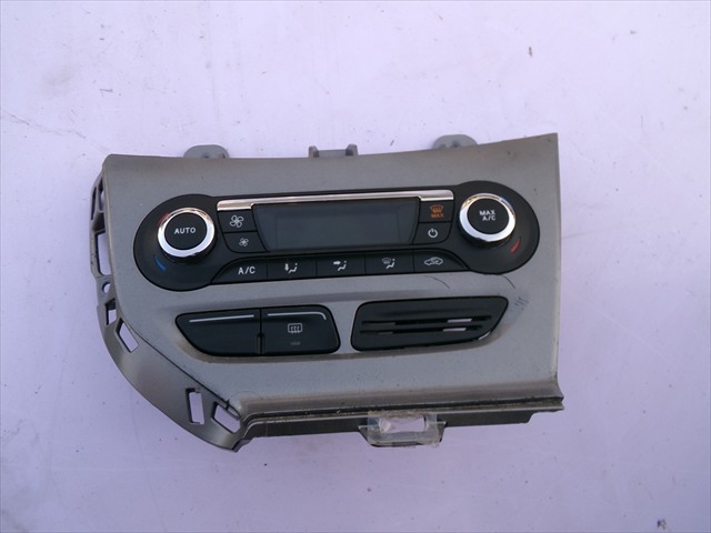 Unidad de control aire acondicionado para Ford Focus CB8