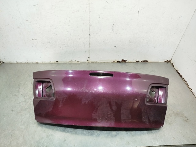 Tapa del maletero Mazda 3 BK12