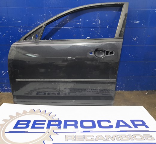 Puerta delantera izquierda BNYV5902XJ Mazda