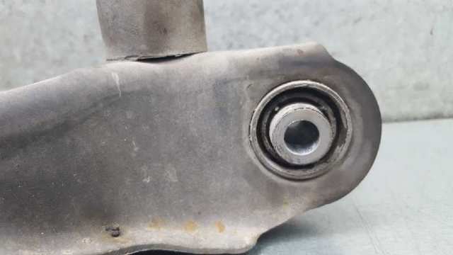 MAZDA BP4K28200K Brazo longitudinal inferior derecho de la suspensión trasera  comprar en Albacete